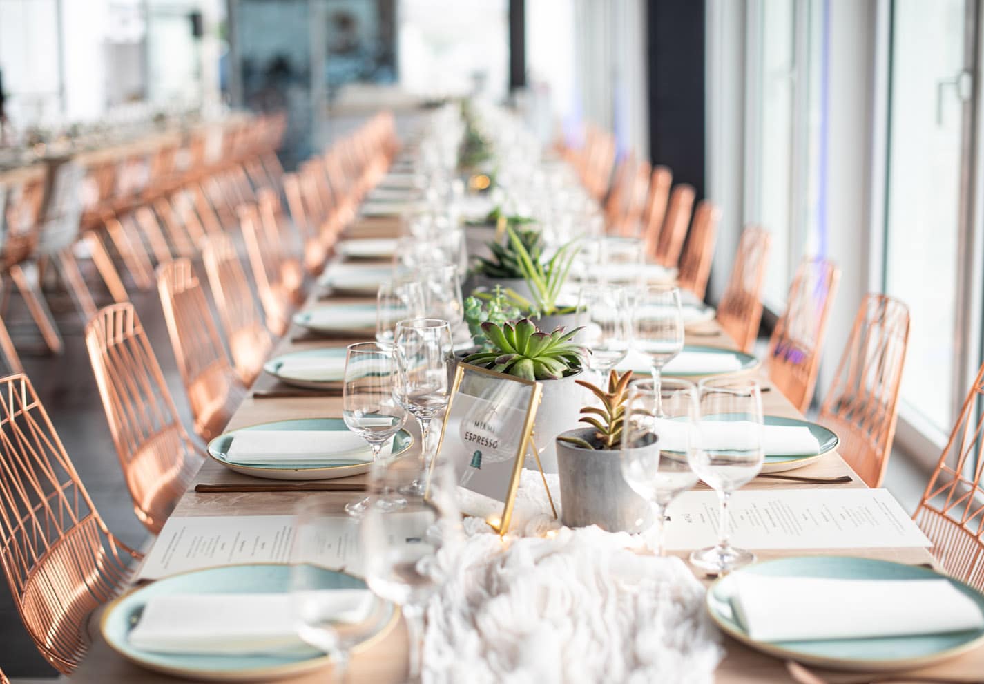 YESS_event_hire_bérelhető_bútor_inspiráció_vállalati_rendezveny